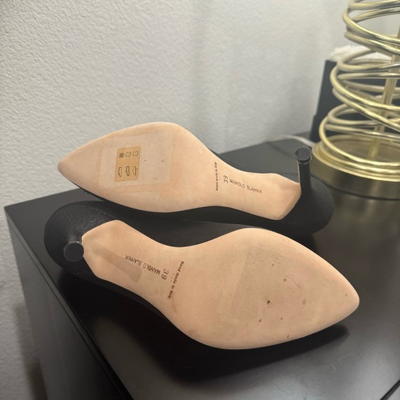 Manolo Blahnik Hangisi 105 Crystal Buckle Black 39 - Picture 8 of 8